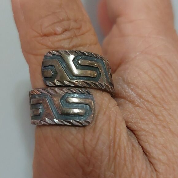 Vintage AP 950 Mexican Silver Greek Key Relief Bypass Ring Wide Band Adjustable - Picture 1 of 8